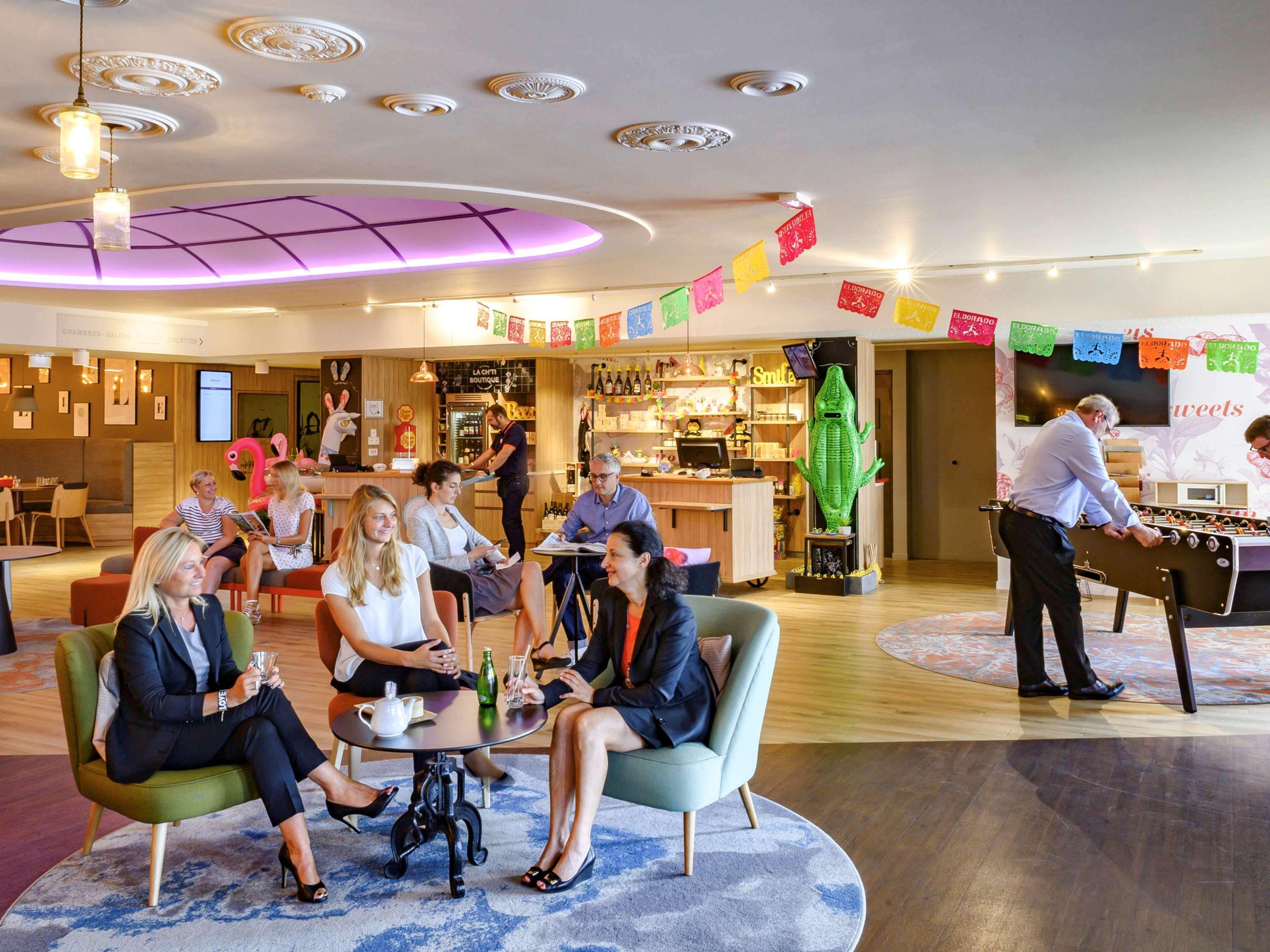 Hotel Mercure Lille Aeroport Bagian luar foto