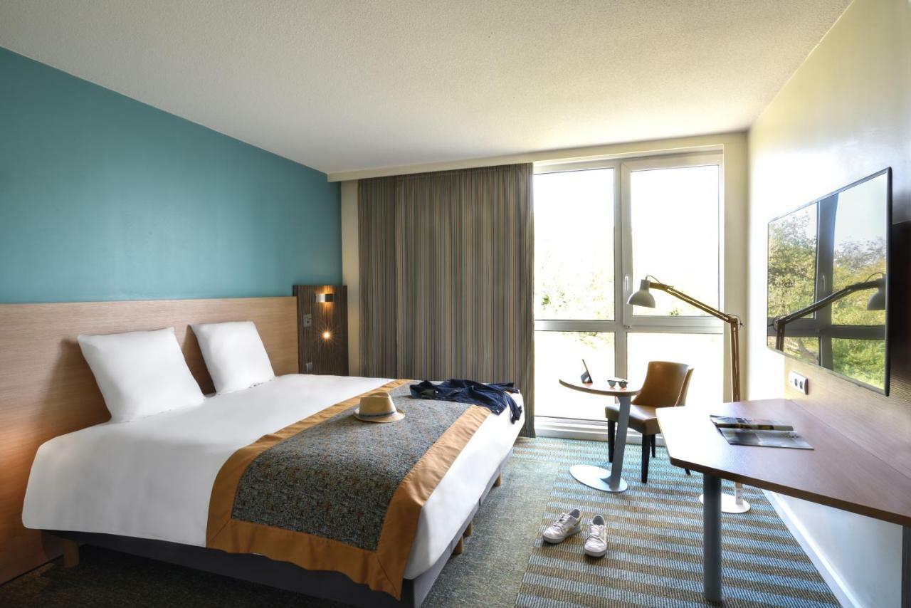 Hotel Mercure Lille Aeroport Bagian luar foto
